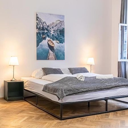 Spacious 2Br Apt -Near Wiener Stadthalle Burggassewiener Well Located Exterior photo